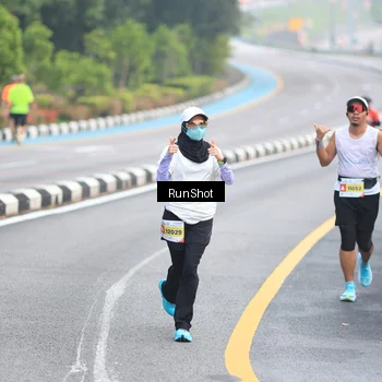 Runner Photo 7026721