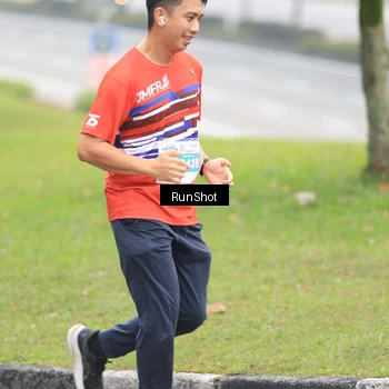 Runner Photo 7026734