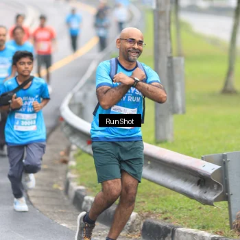 Runner Photo 7026741