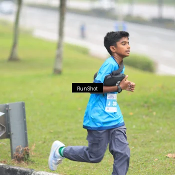 Runner Photo 7026762