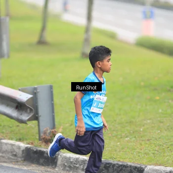 Runner Photo 7026775