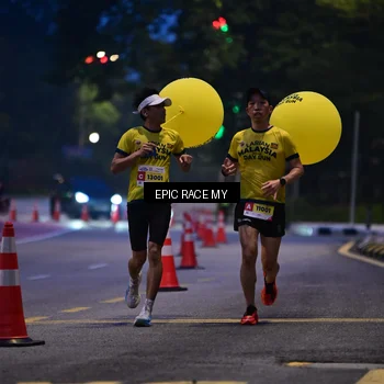 Runner Photo 7026790