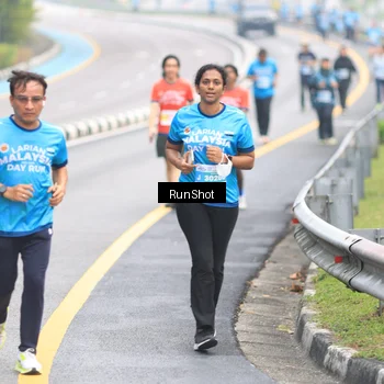Runner Photo 7026792