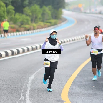 Runner Photo 7026799