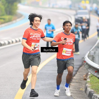 Runner Photo 7026853