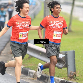 Runner Photo 7026869