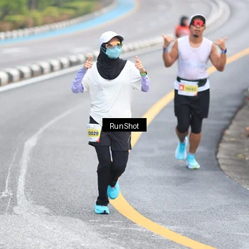 Runner Photo 7026870