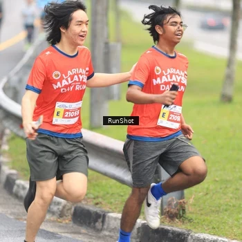 Runner Photo 7026871