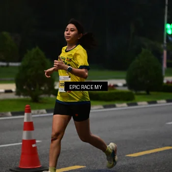 Runner Photo 7026874