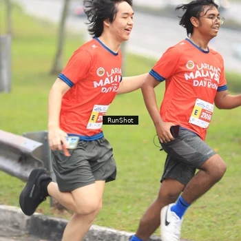 Runner Photo 7026879