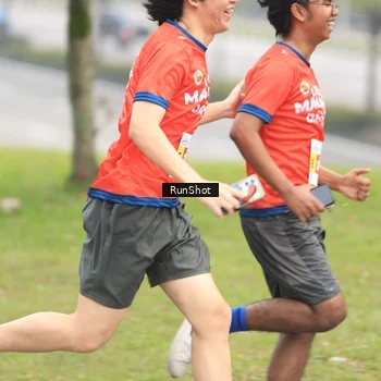 Runner Photo 7026890