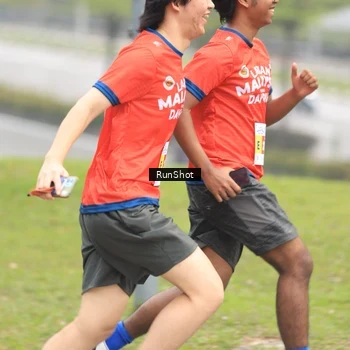 Runner Photo 7026891