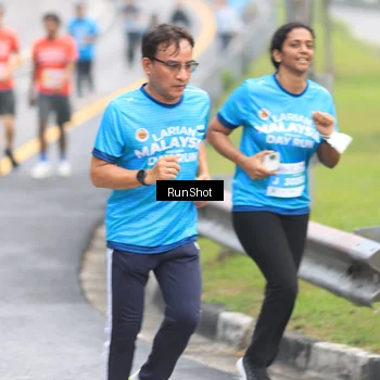 Runner Photo 7026893