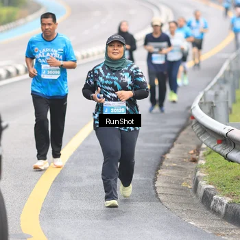 Runner Photo 7026906