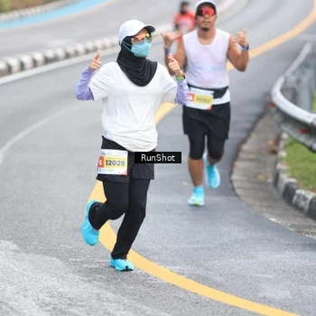 Runner Photo 7026907