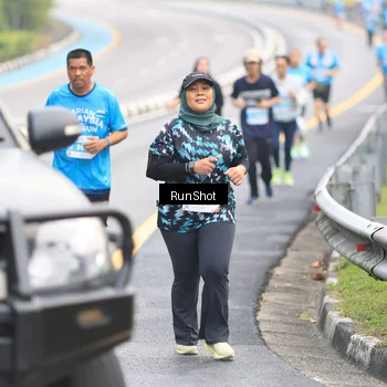 Runner Photo 7026910