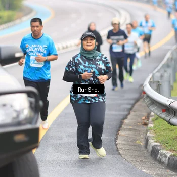 Runner Photo 7026913