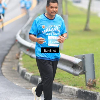 Runner Photo 7026939