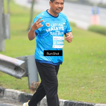 Runner Photo 7026947
