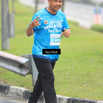 Runner Photo 7026949
