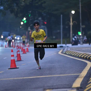 Runner Photo 7026955