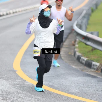Runner Photo 7026957