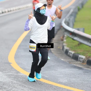 Runner Photo 7026963