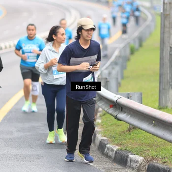 Runner Photo 7026965