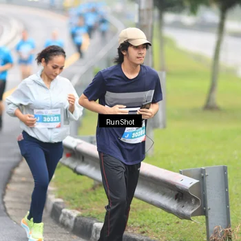 Runner Photo 7026972