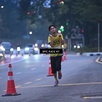 Runner Photo 7026979