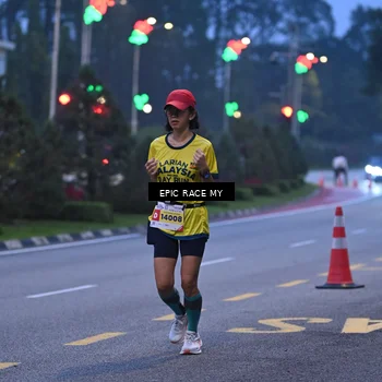 Runner Photo 7026980