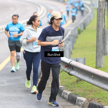 Runner Photo 7026983
