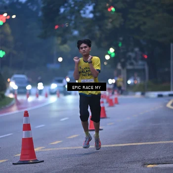 Runner Photo 7027004