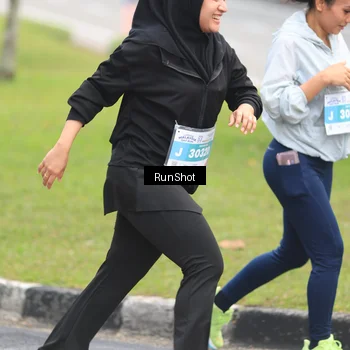 Runner Photo 7027009