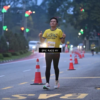 Runner Photo 7027035