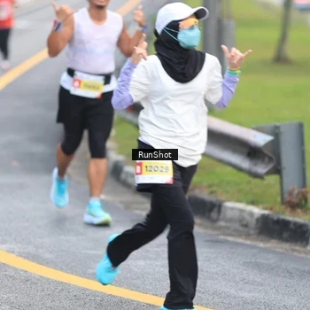 Runner Photo 7027039