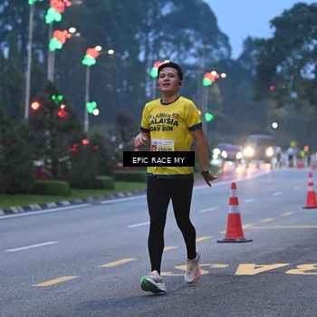 Runner Photo 7027047