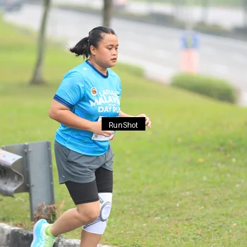 Runner Photo 7027054