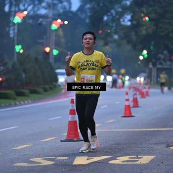 Runner Photo 7027060