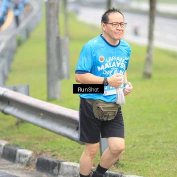 Runner Photo 7027061