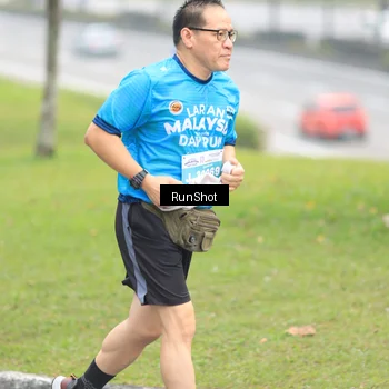 Runner Photo 7027065