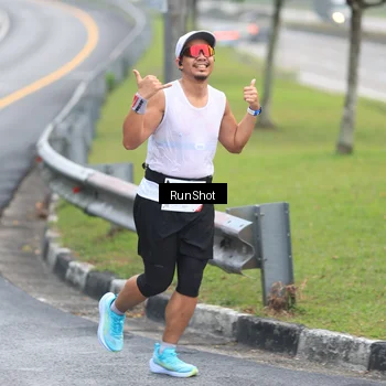 Runner Photo 7027086