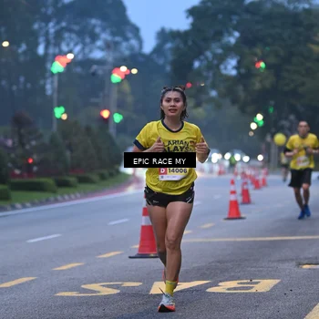 Runner Photo 7027088