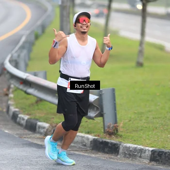 Runner Photo 7027102