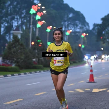 Runner Photo 7027103
