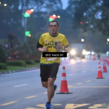 Runner Photo 7027106