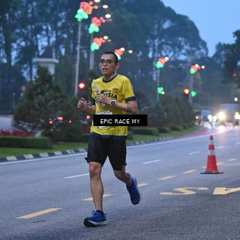 Runner Photo 7027124