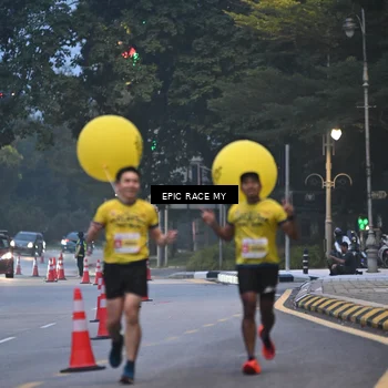 Runner Photo 7027137