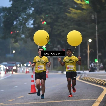 Runner Photo 7027140