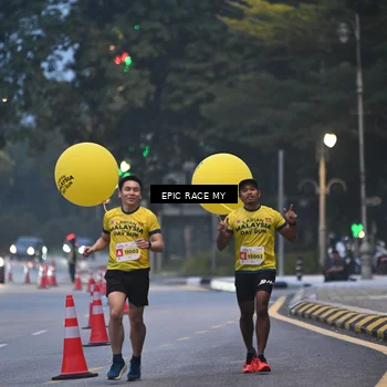 Runner Photo 7027150